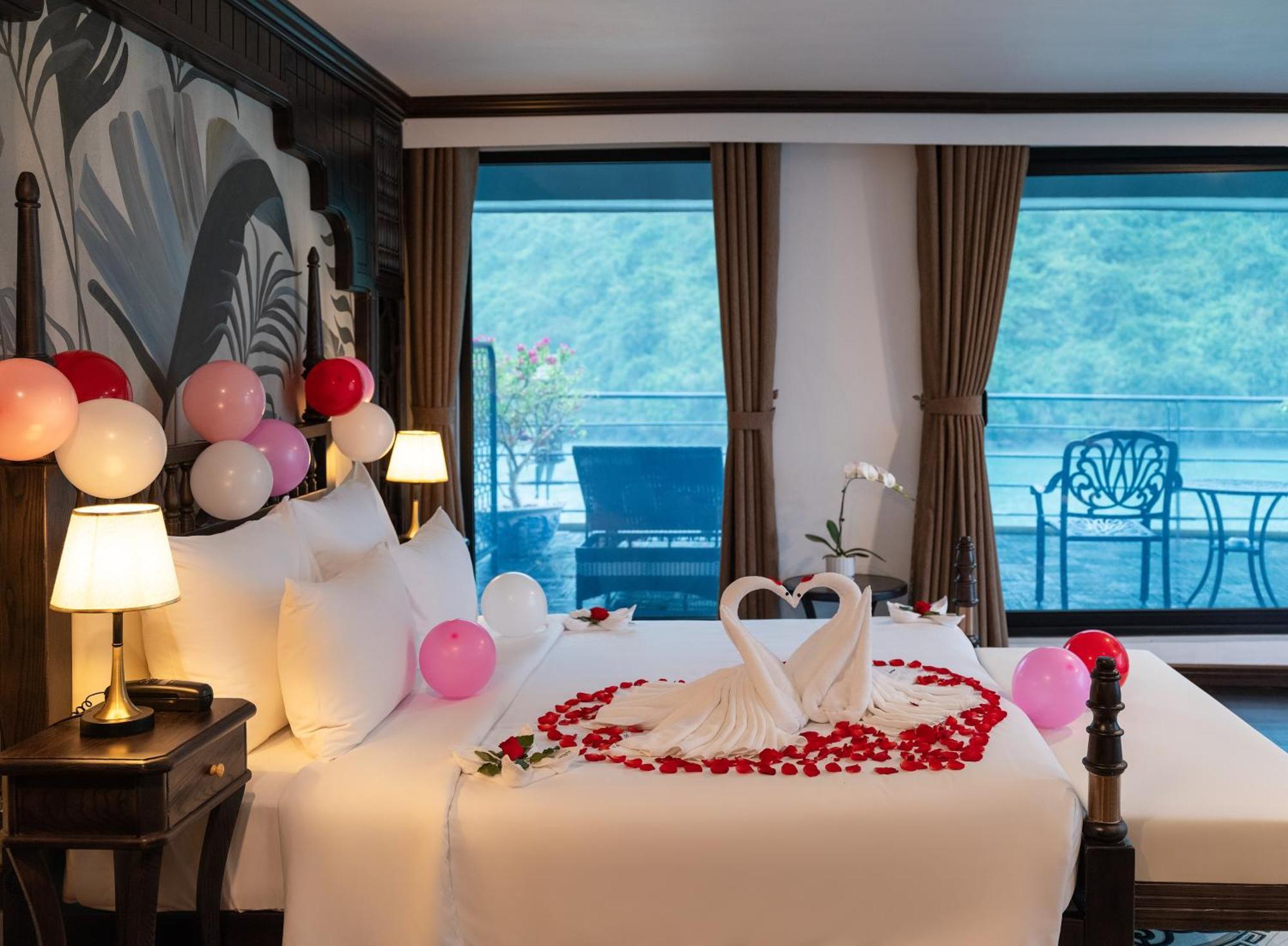 Era Premium Cruises Halong Hotel Ha Long Bagian luar foto