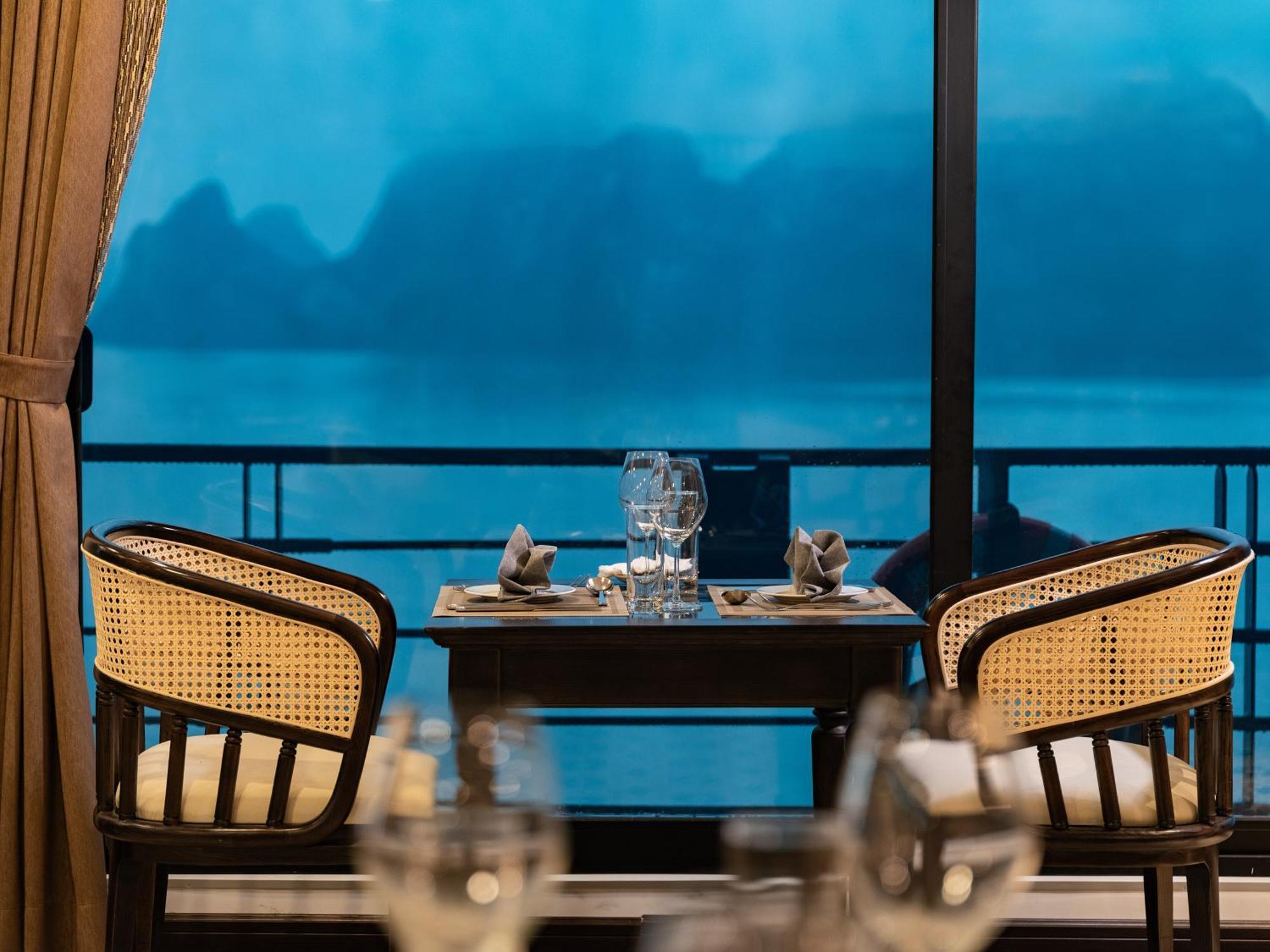 Era Premium Cruises Halong Hotel Ha Long Bagian luar foto