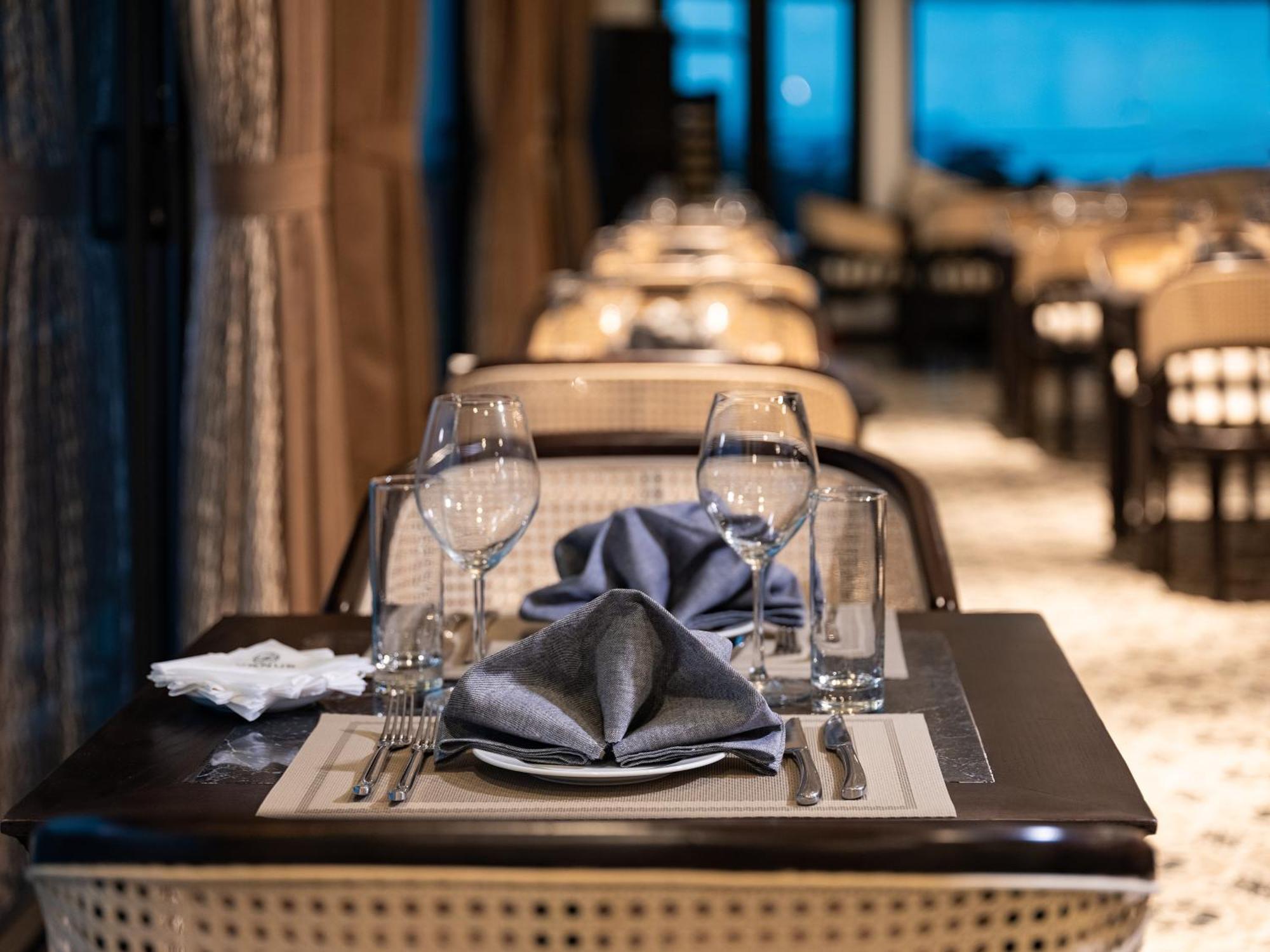 Era Premium Cruises Halong Hotel Ha Long Bagian luar foto
