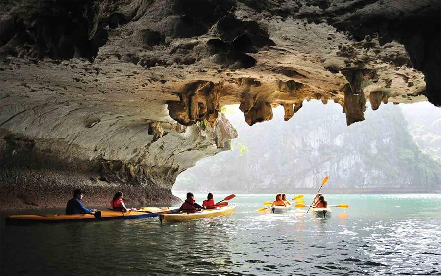 Era Premium Cruises Halong Hotel Ha Long Bagian luar foto