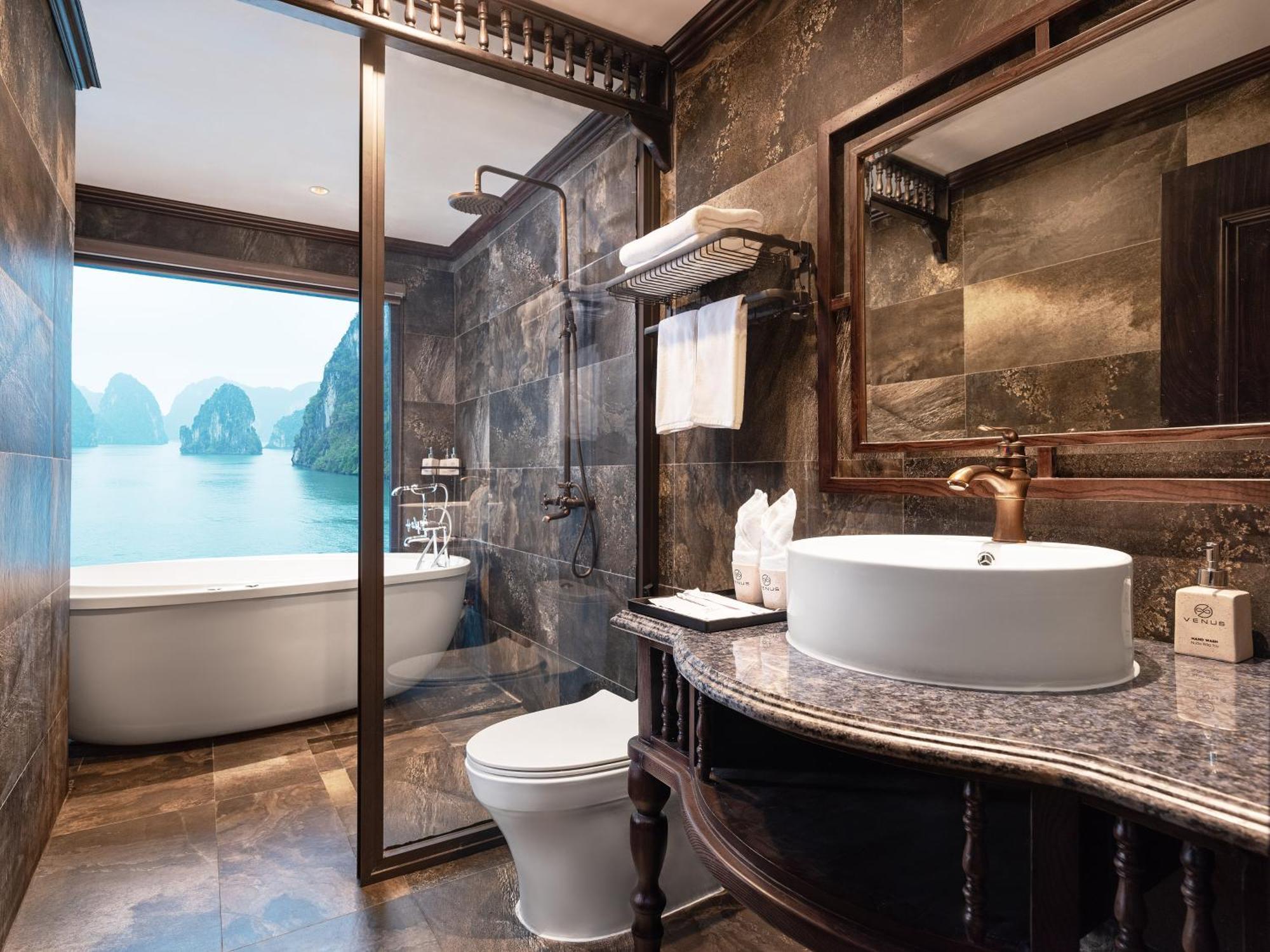 Era Premium Cruises Halong Hotel Ha Long Bagian luar foto
